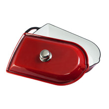 Lade das Bild in den Galerie-Viewer, Ein schwerer Bräter mit Deckel aus Gusseisen. Der Deckelgriff ist linsenförmig und aus glänzend poliertem Edelstahl. Der Bräter ist von Gourmetina. Die Innenseite ist weiß emailliert. Die Außenseite ist farbig emailliert.